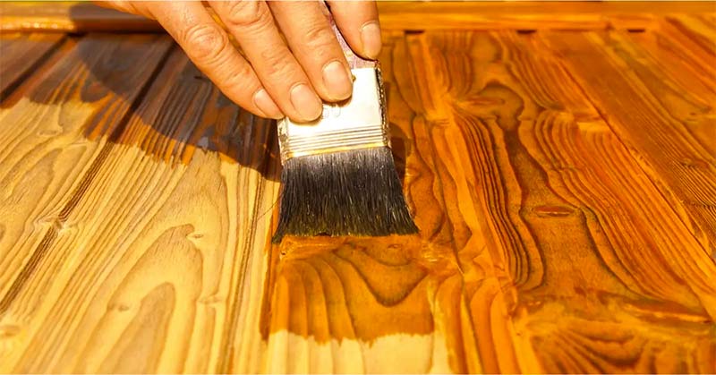 Peinture lasure boiserie - Les Couvreurs Marmottins : Savoie, Haute-Savoie et Rhône-Alpes : votre artisan peintre est en mesure d'embellir vos boiseries ou vos ferronneries ... rénovation bois